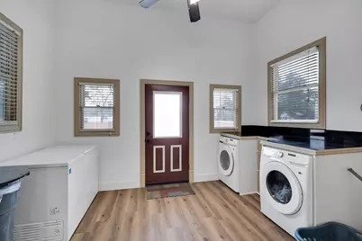 312 W 8th Street, Ferris, TX 75125 - Photo 8