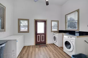 312 W 8th St, Ferris, TX 75125 - Photo 8