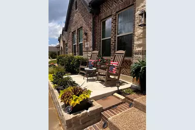 2063 Spotted Fawn Drive, Arlington, TX 76005 - Photo 2