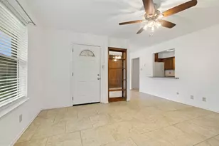 2416-2418 Bolivar St, Denton, TX 76201 - Photo 2