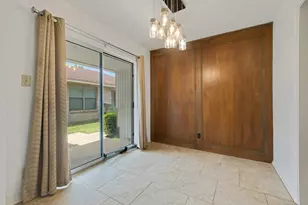 2416-2418 Bolivar St, Denton, TX 76201 - Photo 4