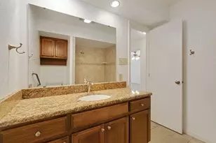 2416-2418 Bolivar St, Denton, TX 76201 - Photo 14