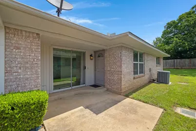 2416-2418 Bolivar Street, Denton, TX 76201 - Photo 1