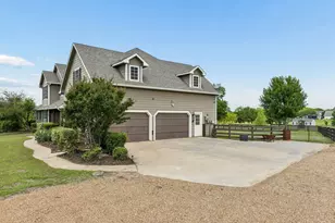 117 Galvan Ln, Van Alstyne, TX 75495 - Photo 34