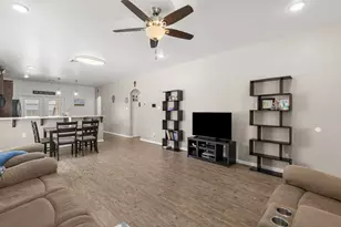 300 N Bermuda St, Lacy Lakeview, TX 76705 - Photo 4