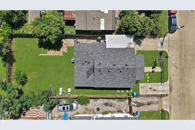 1717 E Harvey Avenue, Fort Worth, TX 76104 - Photo 4