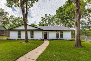 1701 Woodlawn Pkwy, Mesquite, TX 75149 - Photo 1