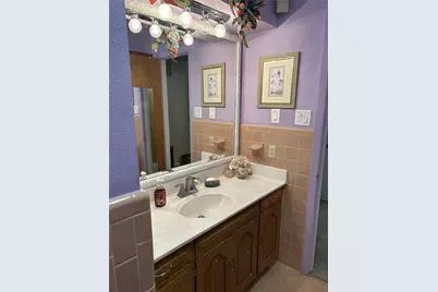 105 Lindenwood Drive, Lancaster, TX 75134 - Photo 4