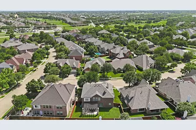 851 Branch Crossing, Lantana, TX 76226 - Photo 32