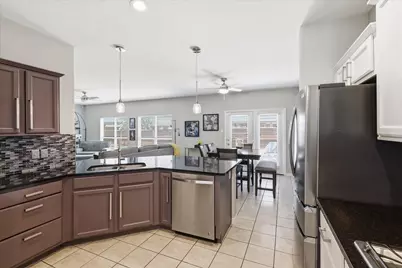 851 Branch Crossing, Lantana, TX 76226 - Photo 10