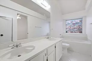 1424 Ridgecreek Dr, Lewisville, TX 75067 - Photo 14