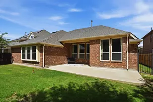 1383 Sandhurst Dr, Roanoke, TX 76262 - Photo 32