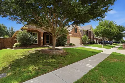 1383 Sandhurst Drive, Roanoke, TX 76262 - Photo 2