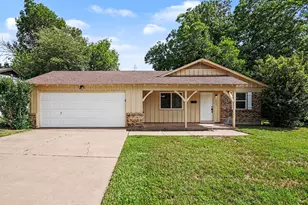 809 E Bovell St, Crowley, TX 76036 - Photo 1
