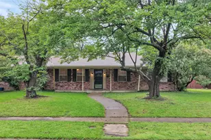 415 E Mona Ave, Duncanville, TX 75137 - Photo 1