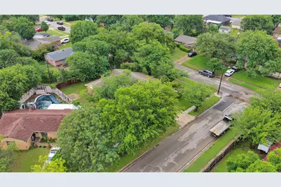 415 E Mona Avenue, Duncanville, TX 75137 - Photo 6