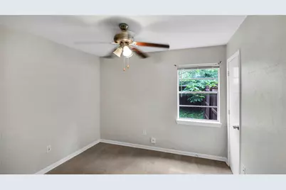 415 E Mona Avenue, Duncanville, TX 75137 - Photo 16
