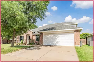 8508 Santa Ana Dr, Fort Worth, TX 76131 - Photo 2