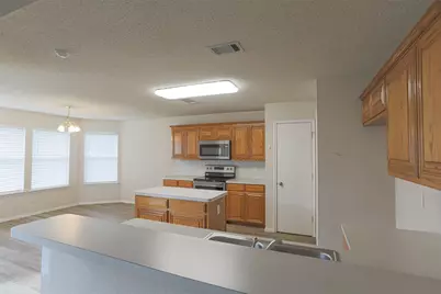 1807 Bertram Drive, Mansfield, TX 76063 - Photo 6