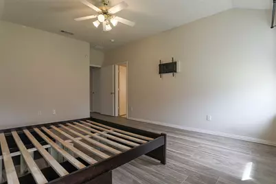 1807 Bertram Drive, Mansfield, TX 76063 - Photo 14