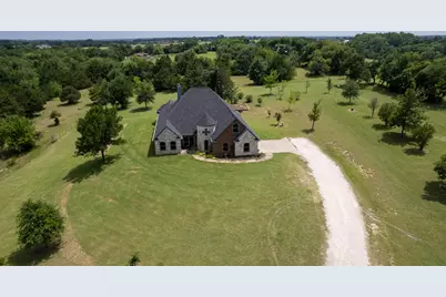 303 Celtic Road, Howe, TX 75459 - Photo 2