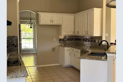 5721 Bandera Drive, The Colony, TX 75056 - Photo 4