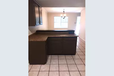 634 N Bowen Road, Arlington, TX 76012 - Photo 4