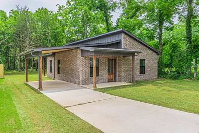 714 E Crawford Street, Denison, TX 75021 - Photo 1