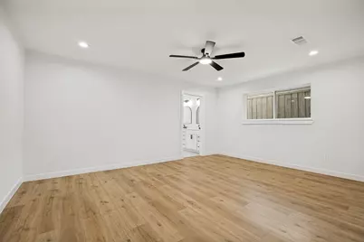 2809 Mollimar Drive, Plano, TX 75075 - Photo 14