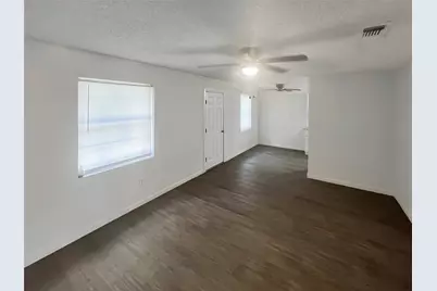 3008 Farrell Lane, Fort Worth, TX 76119 - Photo 6
