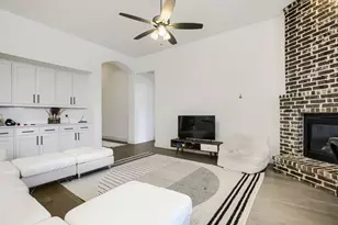 2005 Saints Row, Wylie, TX 75098 - Photo 6