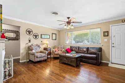4029 Eldridge Street, Fort Worth, TX 76107 - Photo 6