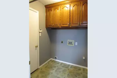 6702 Canyon Creek Drive, Arlington, TX 76001 - Photo 10