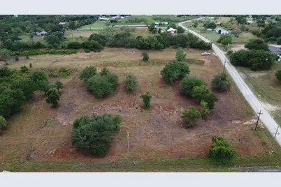 1018 County Road 324, Granbury, TX 76048 - Photo 2