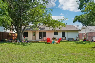 4106 Justice Lane, Garland, TX 75042 - Photo 30