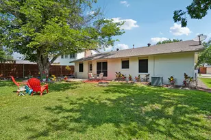 4106 Justice Ln, Garland, TX 75042 - Photo 32