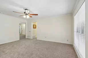 4106 Justice Ln, Garland, TX 75042 - Photo 6