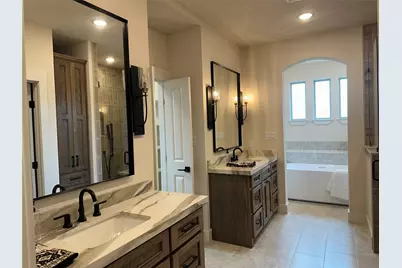 1033 Queen Elizabeth Drive, Waco, TX 76657 - Photo 32