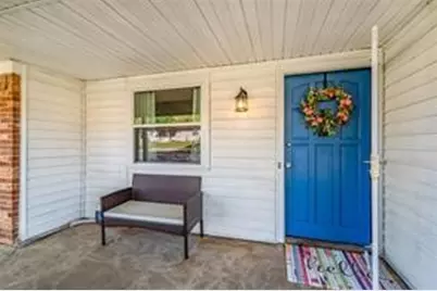 204 Ross Avenue, Denison, TX 75020 - Photo 2