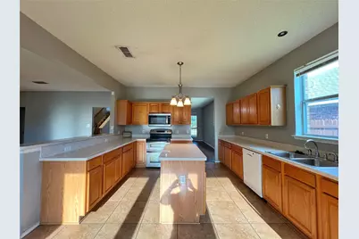 3944 Silver Springs Drive, Fort Worth, TX 76123 - Photo 4