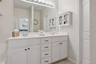 5913 Ozark Dr, Fort Worth, TX 76131 - Photo 10