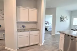 5201 Petal Mdws Dr, Fort Worth, TX 76179 - Photo 8