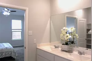 5201 Petal Mdws Dr, Fort Worth, TX 76179 - Photo 20