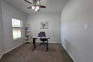 5201 Petal Mdws Dr, Fort Worth, TX 76179 - Photo 12