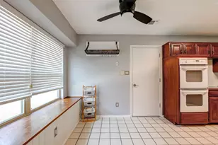 2308 Farrington Ln, Hurst, TX 76054 - Photo 12