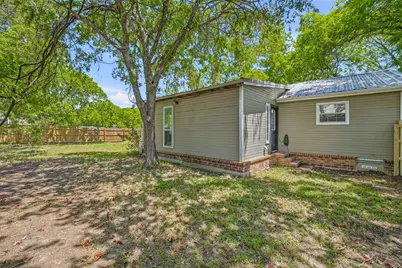 979 W Pecan Street, Stephenville, TX 76401 - Photo 22