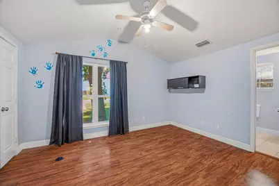 979 W Pecan Street, Stephenville, TX 76401 - Photo 14