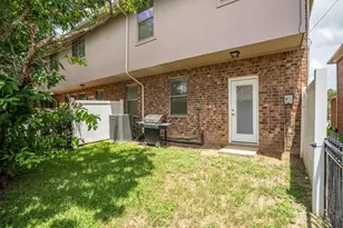 121 Corinna Ct, Hurst, TX 76053 - Photo 36