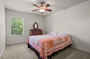 121 Corinna Ct, Hurst, TX 76053 - Photo 32