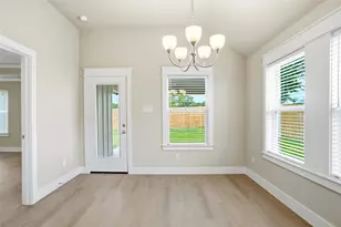 133 Joel St, Springtown, TX 76082 - Photo 6
